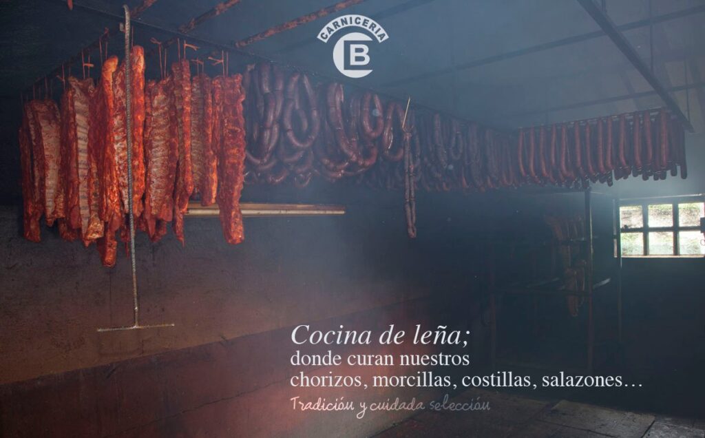 Cocina de Leña donde se curan los chorizos, las morcillas, las costillas, los salazones de La Ternera de Casa y Carnicería Blanca