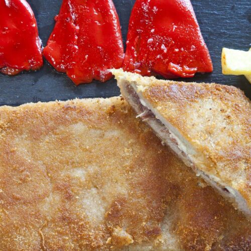 CACHOPO DE TERNERA, JAMÓN Y QUESO MANCHEGO